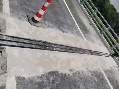 天柱伸缩缝更换后浇筑材料快速结构修补料速砼的产品特点及施工流程​